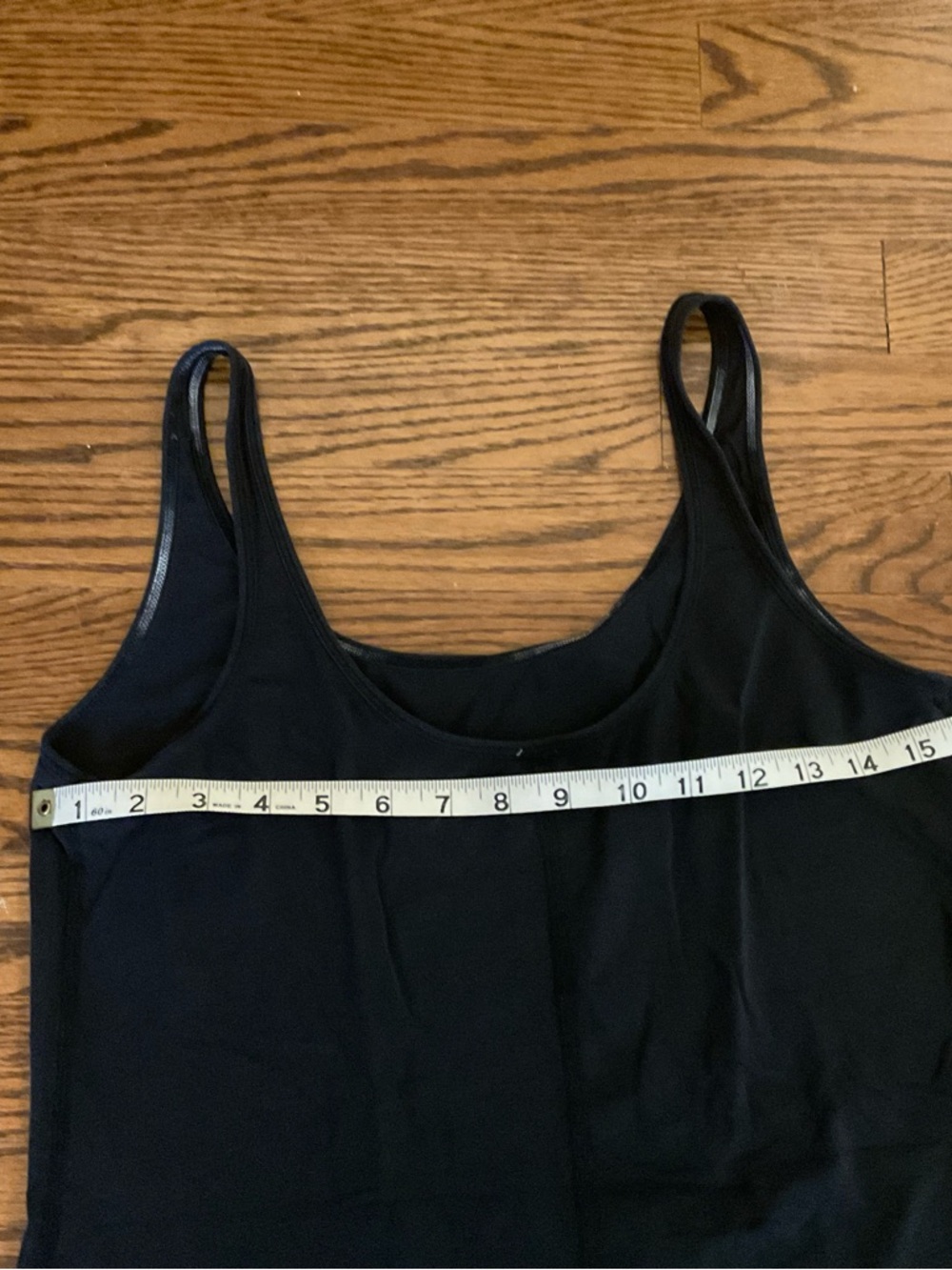 Lululemon Black Tank Top Size 8/Medium (appox) Athletic Basic Scoop neck